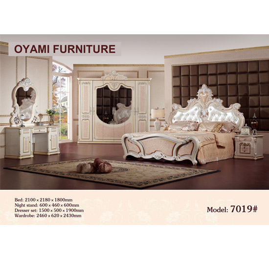 Classic Bedroom furniture set